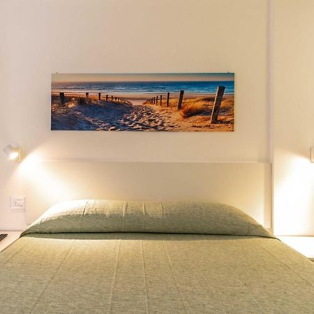 Seven Notes Guest House Бари Экстерьер фото