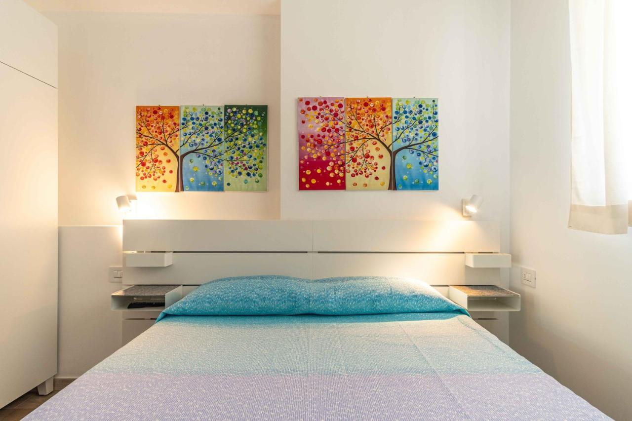 Seven Notes Guest House Бари Экстерьер фото