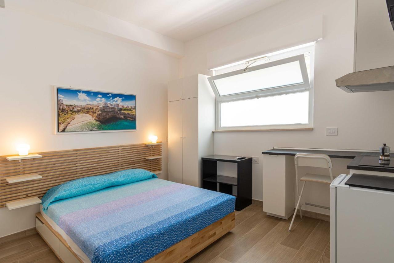 Seven Notes Guest House Бари Экстерьер фото