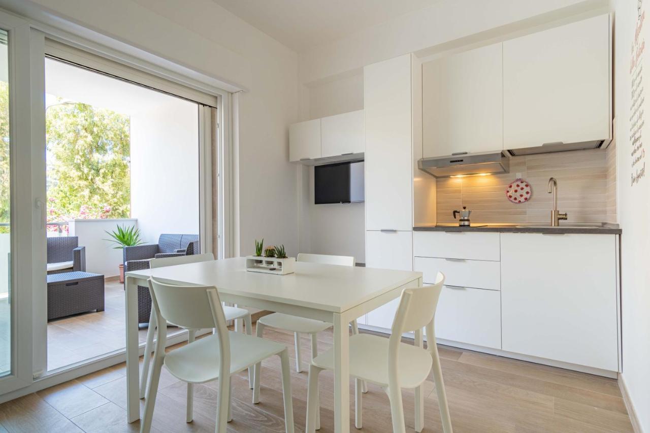 Seven Notes Guest House Бари Экстерьер фото